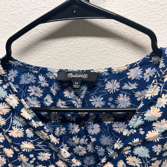 Madewell Navy Floral Top - Picture 3 of 3